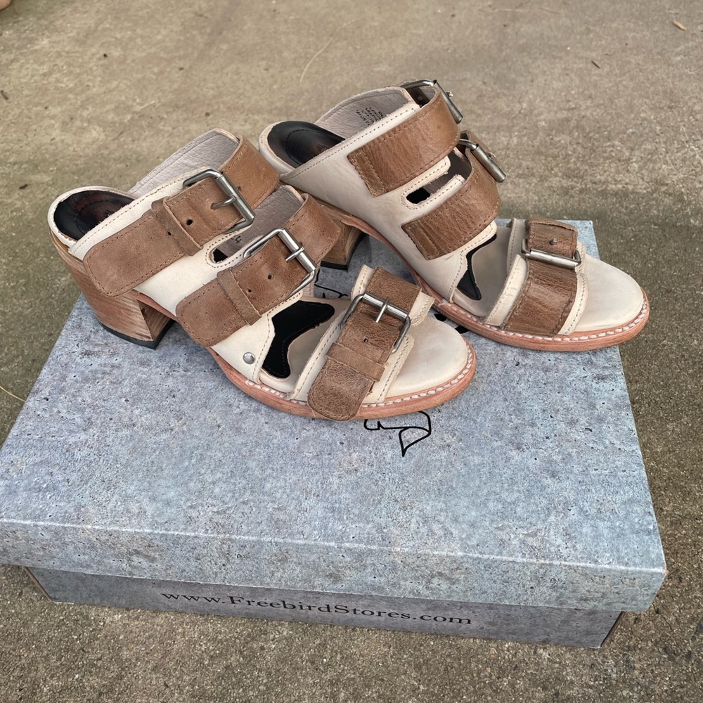 Freebird Quincy white multi strappy heels 8 - Picture 3 of 9